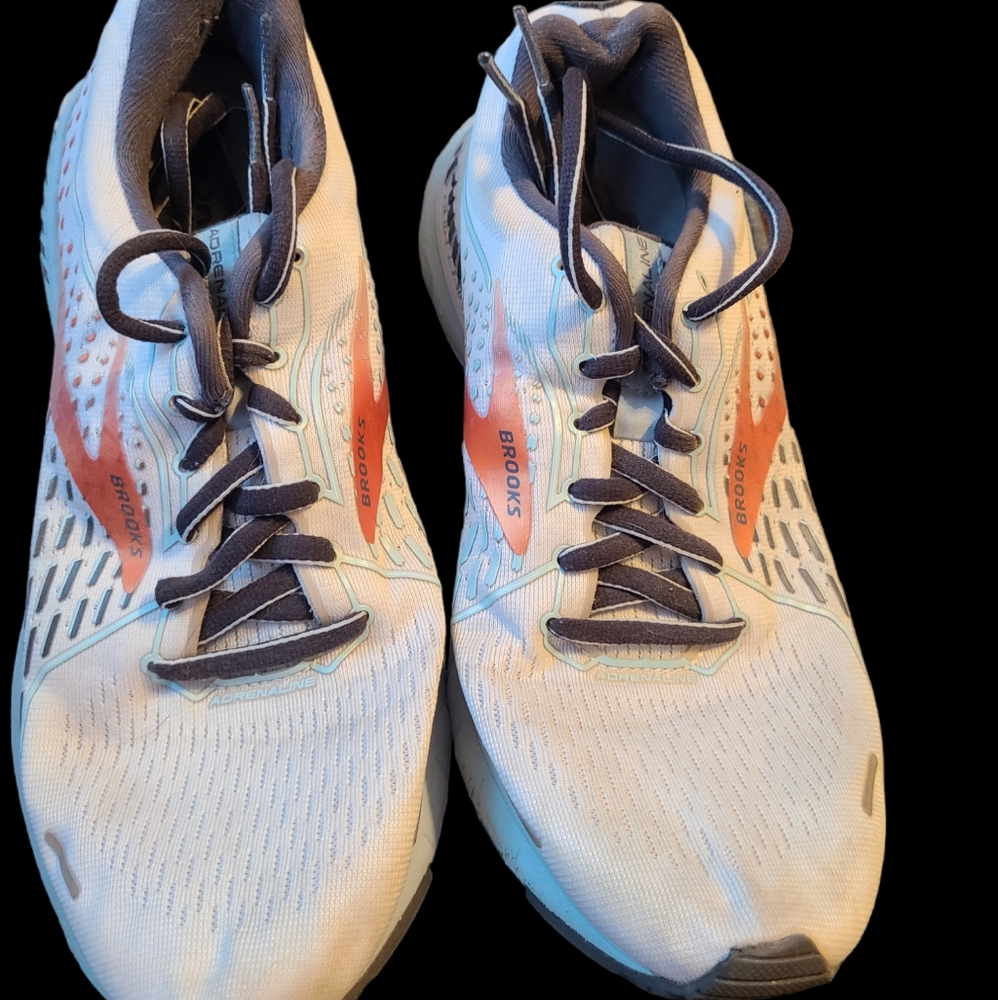 Brooks Adrenaline Sneakers